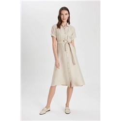 Льняное платье-миди с рубашечным воротником и поясом с короткими рукавами