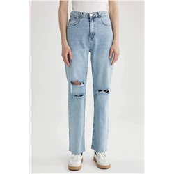 Длинные джинсовые брюки с широкими штанинами и рваными деталями в стиле 90-х с высокой талией