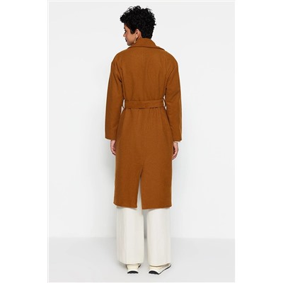 Светло-коричневое пальто с воротником на подкладке и поясом TCTAW22AB0008