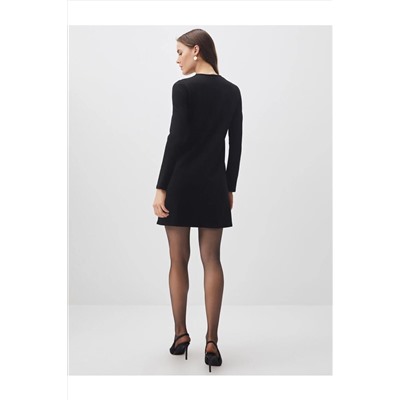 Черное базовое мини-платье с круглым вырезом и длинными рукавами