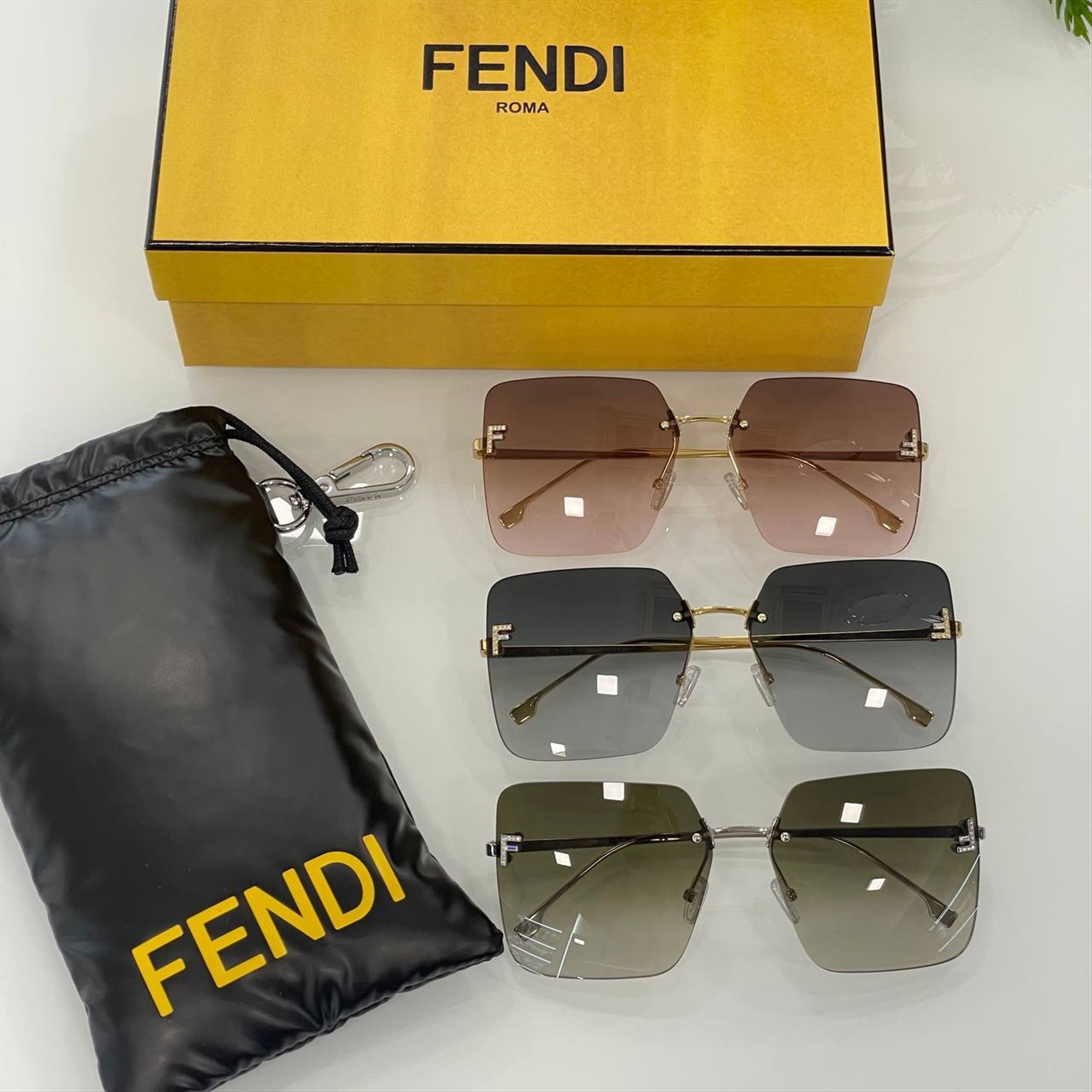 Очки FENDI