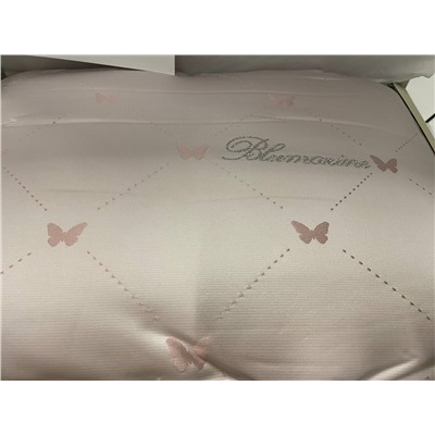 #Blumarine #покрывало  Цвет белый, бежевый, розовый 305,50€ 270*270