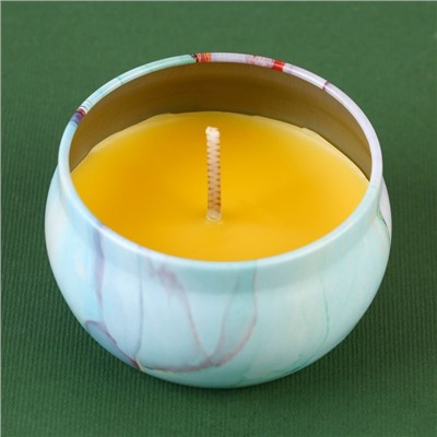 Ароматическая свеча в банке «Голубой мрамор», аромат еловые шишки, 6 х 6 х 4 см.