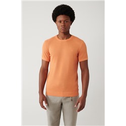 Оранжевая трикотажная футболка стандартного кроя в рубчик с круглым вырезом
