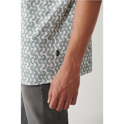 Рубашка цвета хаки из вискозы с открытым воротником, стандартный крой