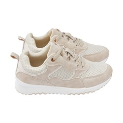 Naturfarbene Sneaker
     
      Janina, Schnürsenkel