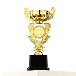 Кубок 182C, наградная фигура, золото, подставка пластик, 21 × 10,7 × 7,5 см.