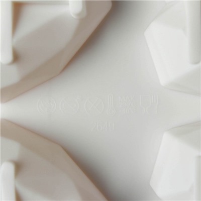 Форма для муссовых десертов и выпечки KONFINETTA «Сердце», силикон, 29×17×2 см, 8 ячеек, цвет белый