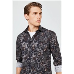 Мужская рубашка узкого кроя с классическим воротником хаки и принтом A02y2093