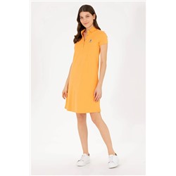 Женское оранжевое трикотажное платье с воротником-поло Неожиданная скидка в корзине