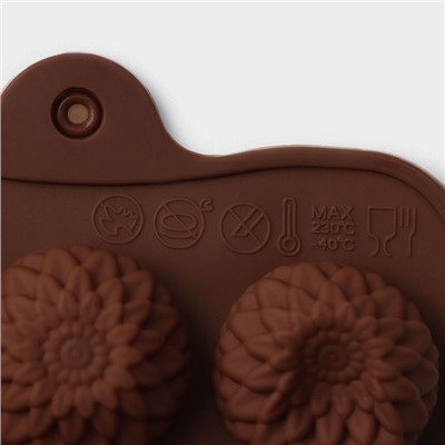Форма для шоколада Доляна «Клумба цветов», силикон, 20,5×10,5×1,5 см, 15 ячеек, цвет коричневый