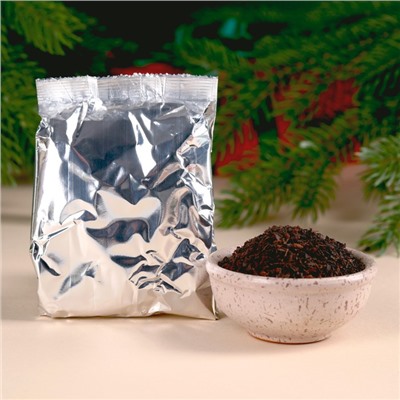 Подарочный набор «Уютного Нового года»: чай со вкусом: лесные ягоды 50 г., кружка 300 мл.