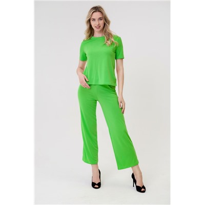 Костюм женский из футболки и брюк из вискозы Леопард / Неон зеленый