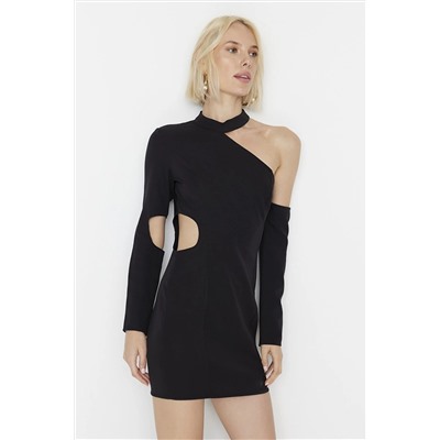 Черное мини-тканое платье ограниченной серии на одно плечо с открытым вырезом и деталями окна TWOAW23EL01489