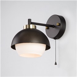 Настенный светильник в стиле лофт
                     Eurosvet  70106/1 черный