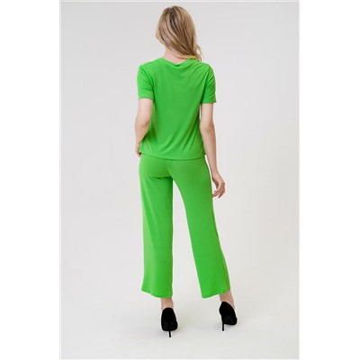 Костюм женский из футболки и брюк из вискозы Леопард / Неон зеленый