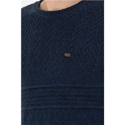 Мужской темно-синий свитер Неожиданная скидка в корзине