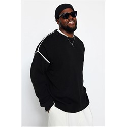 Черный вязаный свитер больших размеров с широкой посадкой и косой деталью TMNAW24AN00000