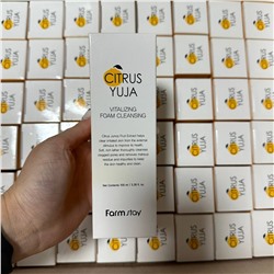 Citrus Yuja Vitalizing foam Farmstay/  Осветляющая пенка для умывания , 100 мл