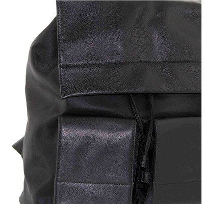 Рюкзак натуральная кожа с плащевой Оксфорд, с карманами и клапаном LMR 22629-1j, черный