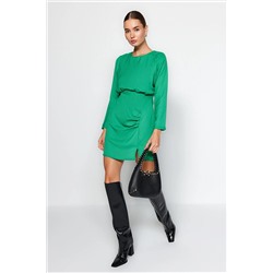 Зеленое мини-тканое платье прямого кроя со сборками TWOAW24EL00554