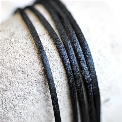 Шнур атласный для кумихимо, цвет черный, 2 мм