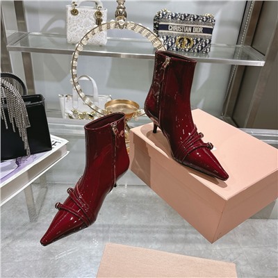 Сапоги короткие  miu miu