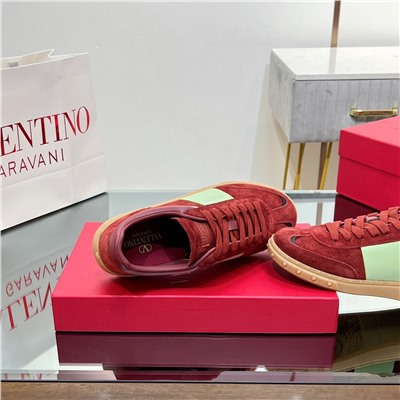 кеды Valentino