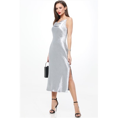 Платье-комбинация атласное серебристое с разрезами