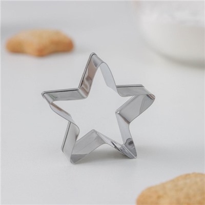 Набор форм для вырезания печенья Доляна «Сердце, звёздочка», 6 предметов, 7×13×1,5 см, цвет серебряный