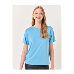 Небесно-голубая базовая футболка прямого кроя с круглым вырезом и короткими рукавами 23WTIZIANO