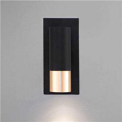 Настенный светодиодный светильник в стиле лофт
                     Eurosvet  20142/1 LED черный/золото