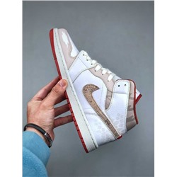 Баскетбольные кроссовки Air Jordan 1 Mid Year of the Snake