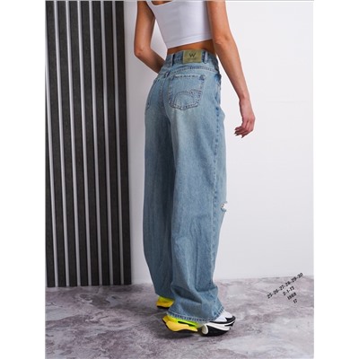 Женские джинсы - широкие 👖  ☑️ Хит сезона - Багги  ☑️ Качество отличное 😘 ☑️ Хлопок 100%  ☑️ Посадка высокая , рост модели 170  ☑️