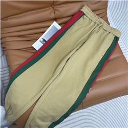 Спортивные брюки с красно-зеленой тесьмой Gucc*i коллекция 2023 года осень /зима со всеми бирками
