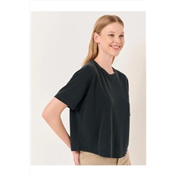 Черная удобная базовая футболка с круглым вырезом и короткими рукавами 23WTHURZA