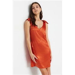 Атласное платье с v-образным вырезом цвета корицы TWOSS23EL00323