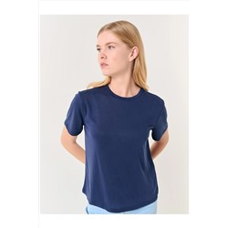 Темно-синяя базовая футболка прямого кроя с круглым вырезом и короткими рукавами 23WTIZIANO