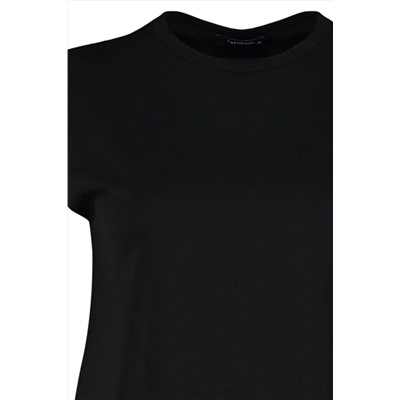 Черная вязаная футболка с круглым вырезом и рукавами TBBSS22BF0023