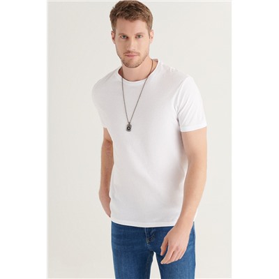 Белая футболка стандартного кроя из 100 % хлопка с круглым вырезом из двух частей