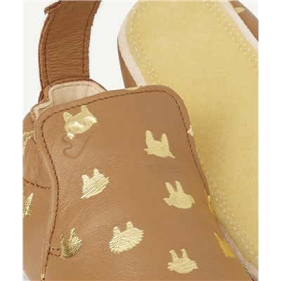 EASY PEASY
CHAUSSONS EN CUIR CAMEL IMPRIMÉ CHATS DORÉS