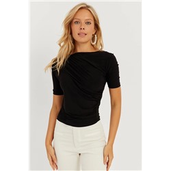Женская черная блузка со сборками YZ623