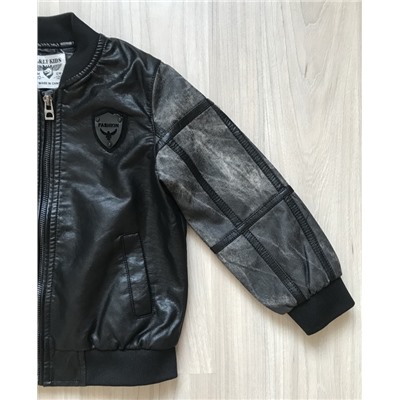 М.809 Куртка  кожаная черная (130)