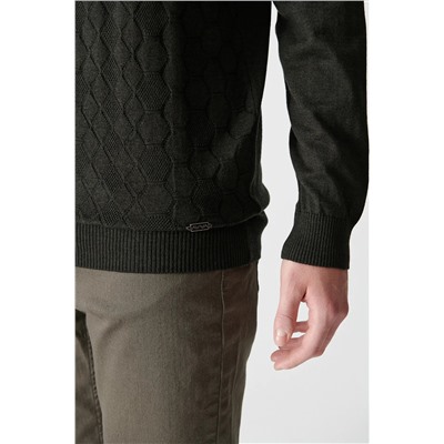 Мужской жаккардовый свитер цвета хаки с круглым вырезом A12y5209