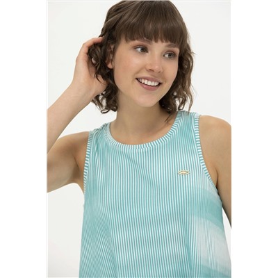 Женская мятная футболка без рукавов с круглым вырезом Неожиданная скидка в корзине
