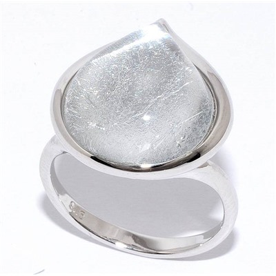 Серебряное кольцо с сусальным серебром и ювелирной смолой