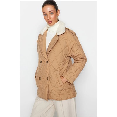 Бежевое стеганое пальто Oversize с плюшевой водоотталкивающей пропиткой TWOAW24MO00007
