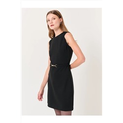 Черное стильное мини-платье без рукавов с круглым вырезом