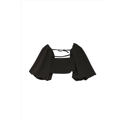 Укороченная блузка с объемными рукавами QUZU, черная