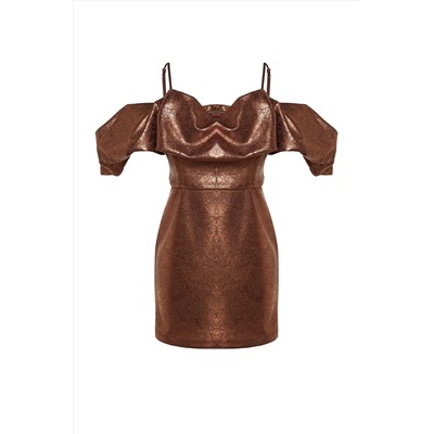 Элегантное вязаное фактурное вечернее платье бронзового цвета TPRSS23EL00558
